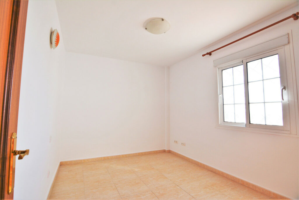 Property in El Coto — photo 26