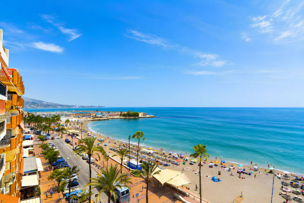 Property in Fuengirola — photo 4