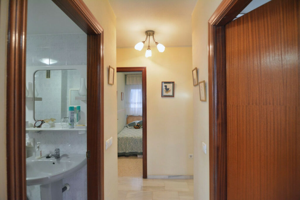 Property in Las Lagunas — photo 10