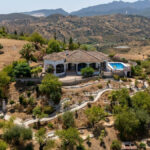 House – Finca – Cortijo in Guaro — photo 1