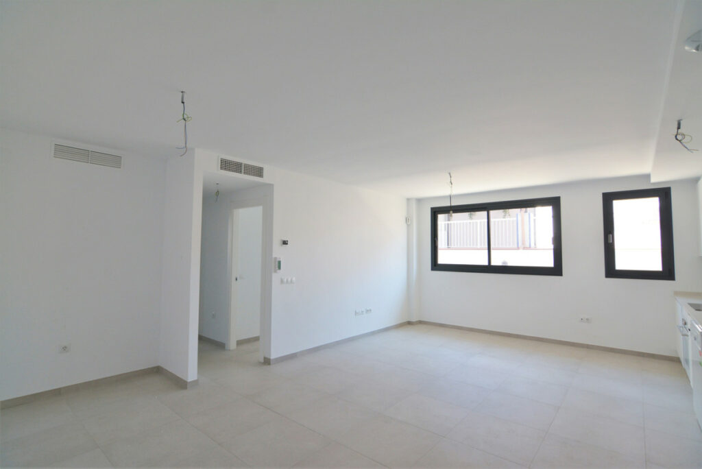 Property in Fuengirola — photo 1