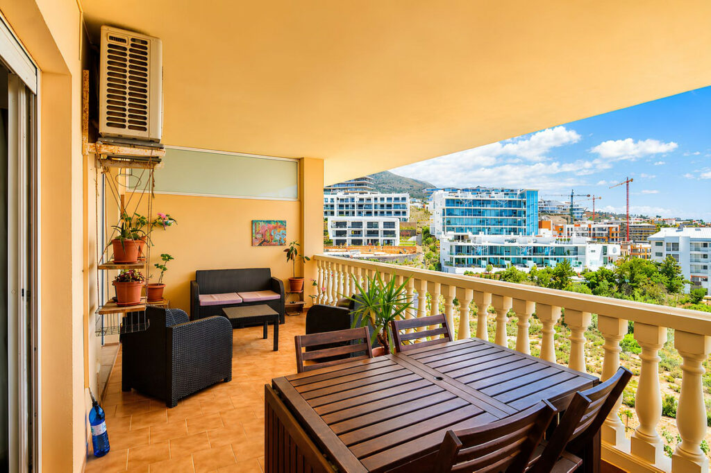 Property in Fuengirola — photo 8