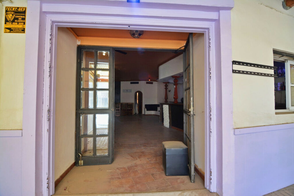 Property in Fuengirola — photo 4
