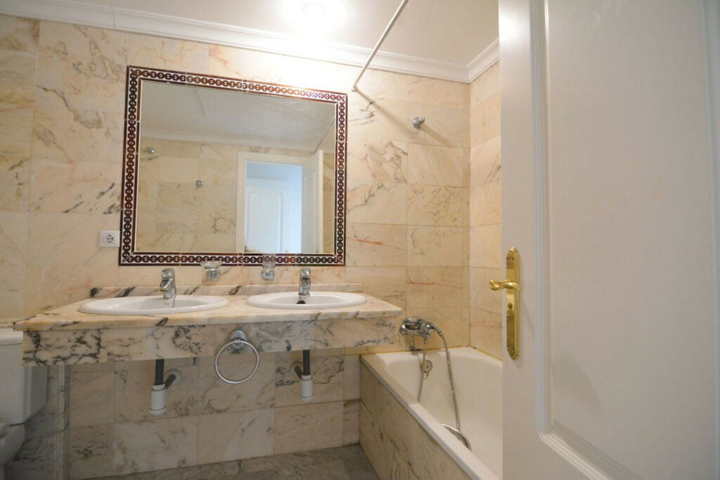 Property in Mijas Golf — photo 24