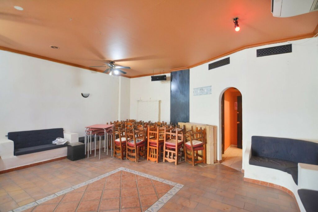 Property in Fuengirola — photo 6