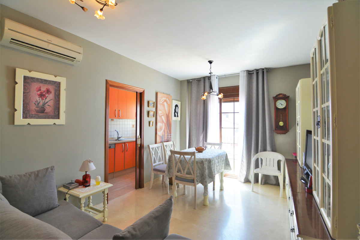 Property in Fuengirola — photo 1