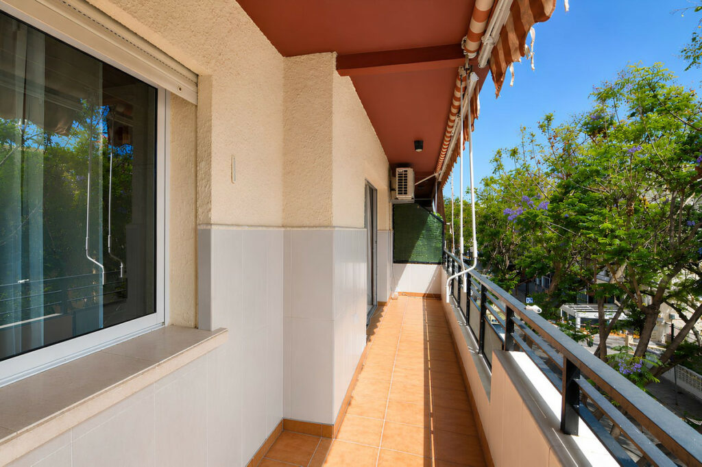 Property in Fuengirola — photo 21