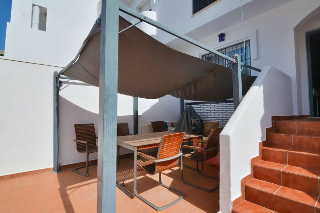 Property in Fuengirola — photo 21