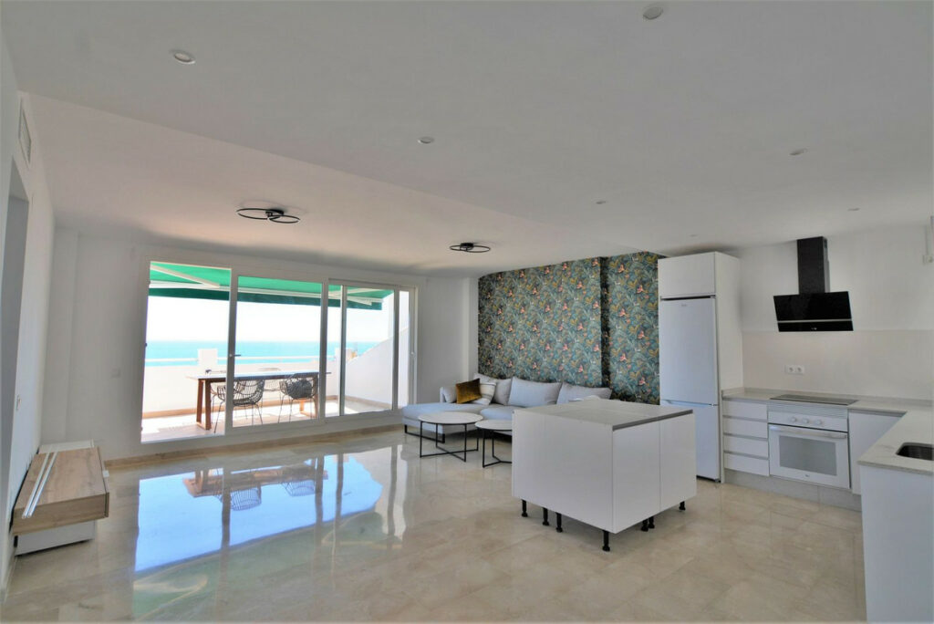 Property in Fuengirola — photo 5