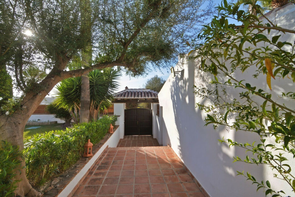 Property in Mijas Golf — photo 48