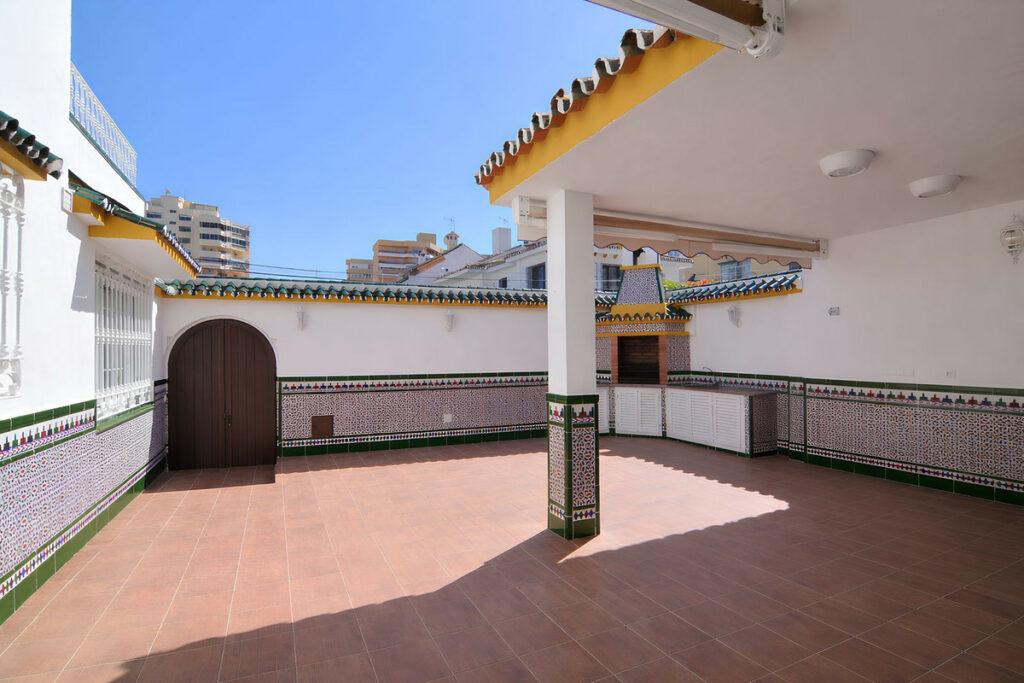 Property in Fuengirola — photo 5