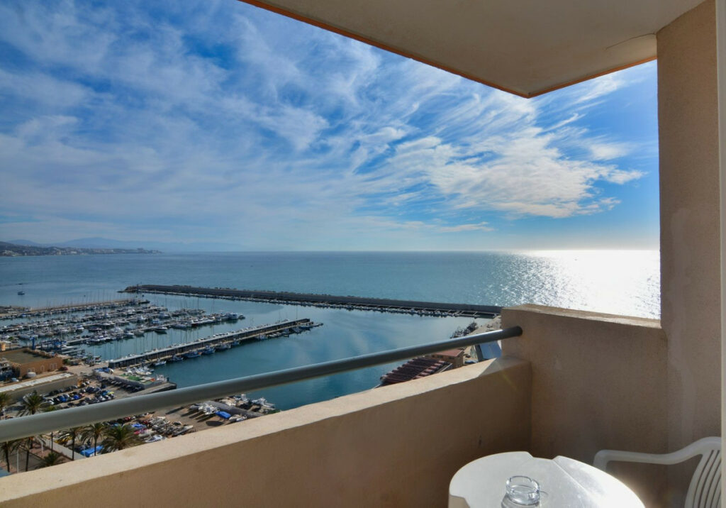 Property in Fuengirola — photo 7