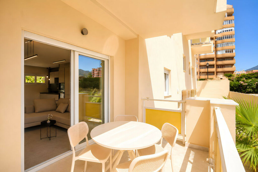 Property in Los Boliches — photo 10