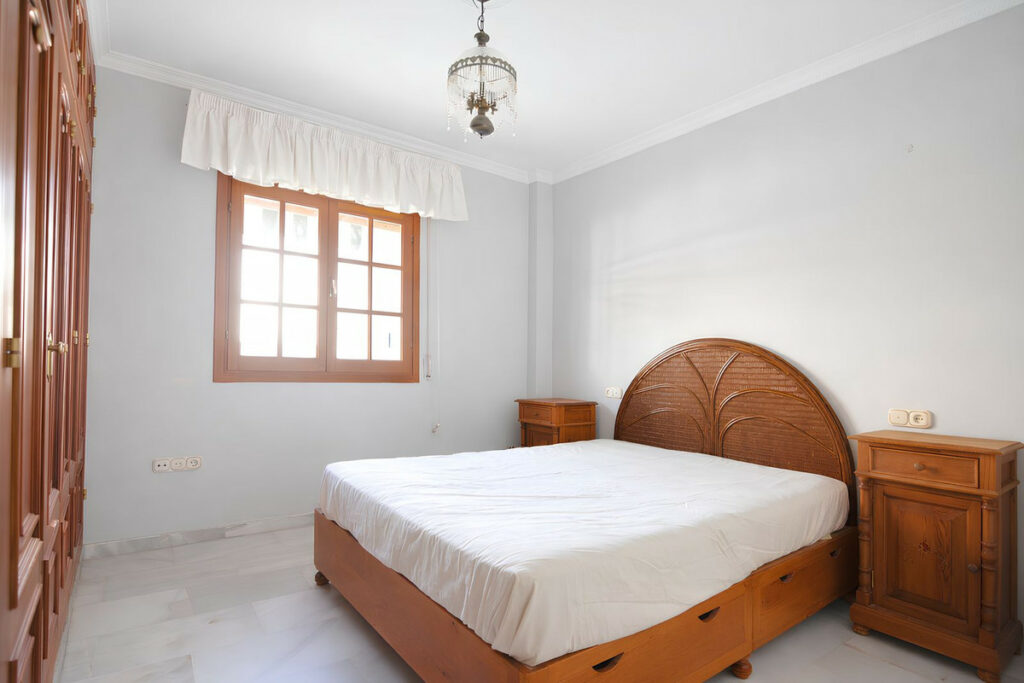 Property in Fuengirola — photo 14