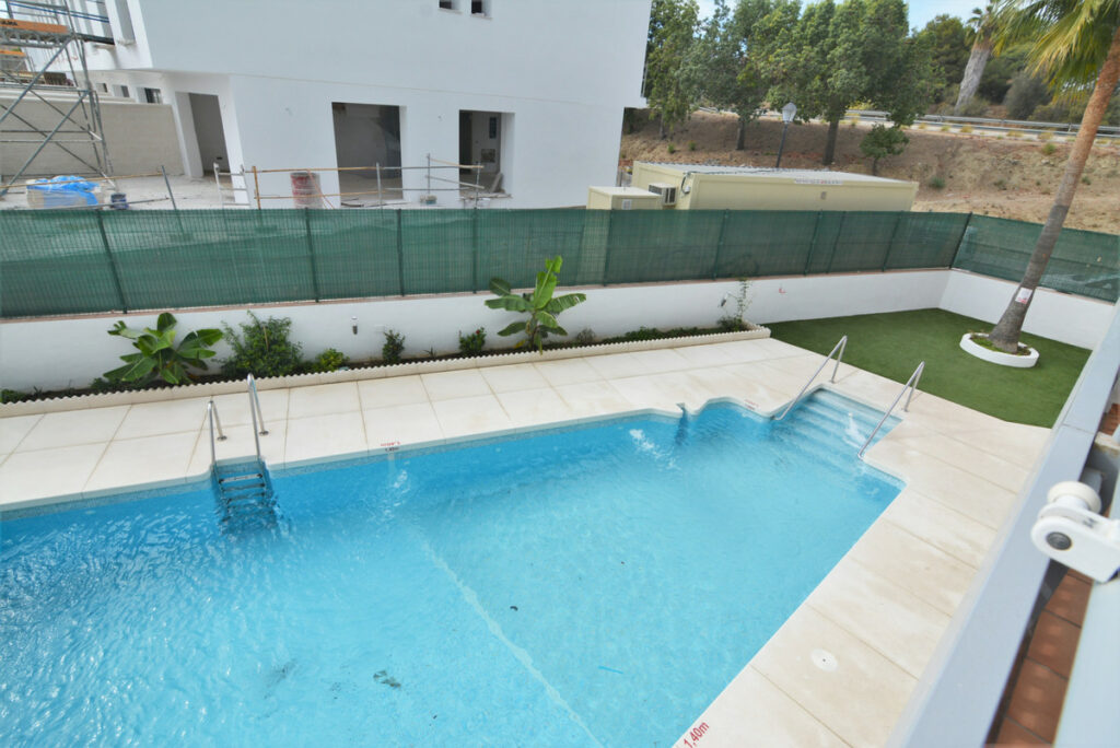 Property in Los Boliches — photo 14