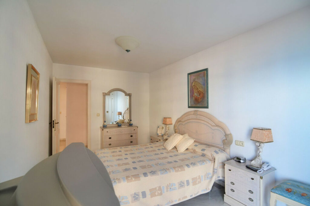 Property in Fuengirola — photo 20