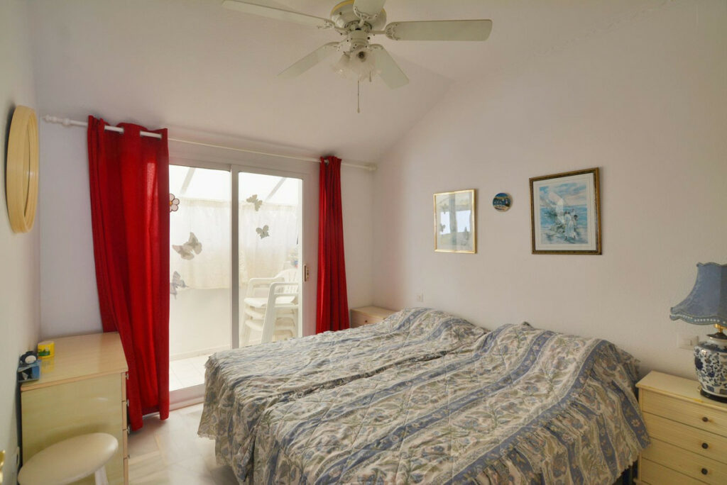 Property in Fuengirola — photo 17