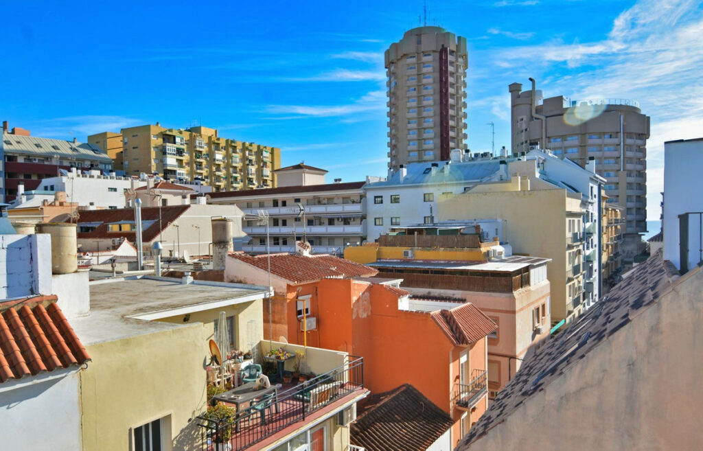Property in Fuengirola — photo 2