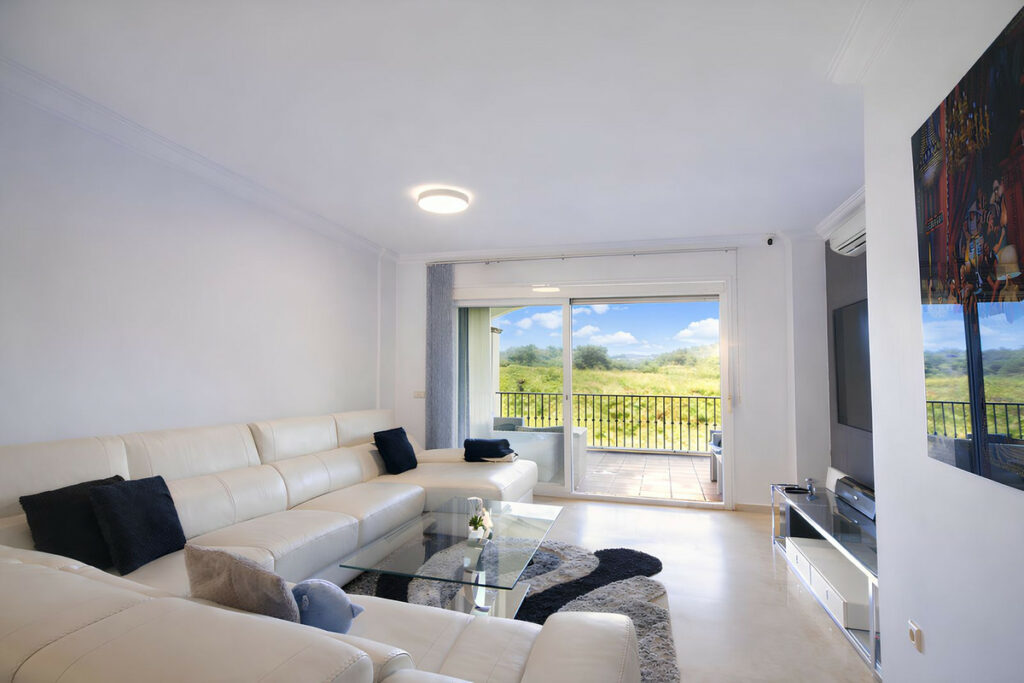 Property in Mijas — photo 2
