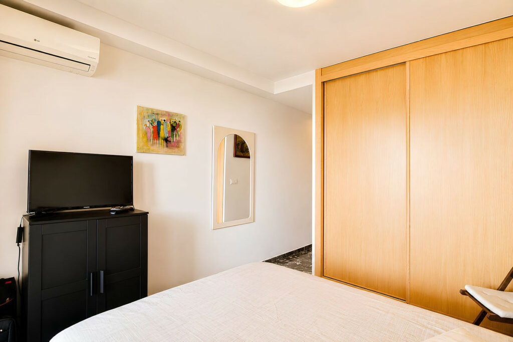 Property in Fuengirola — photo 24