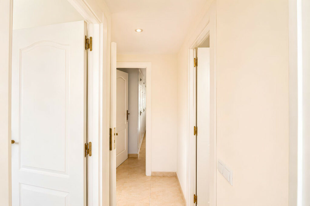 Property in Fuengirola — photo 7