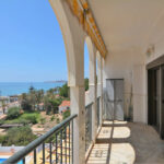 Property in Fuengirola — photo 2