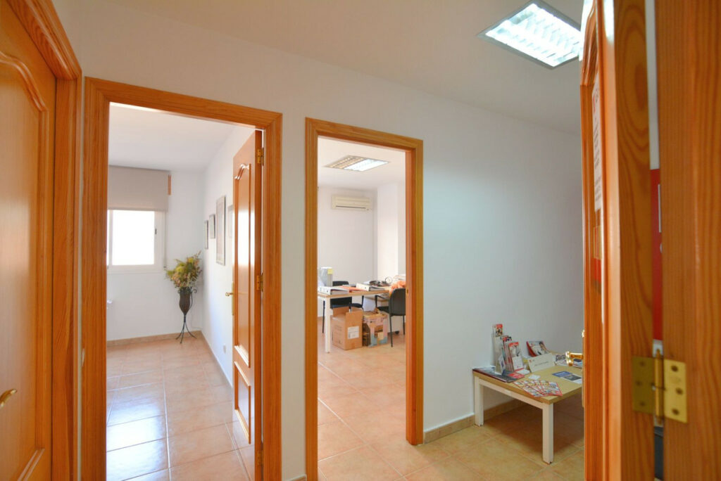 Property in Fuengirola — photo 11