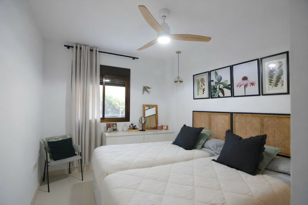 Property in Fuengirola — photo 12
