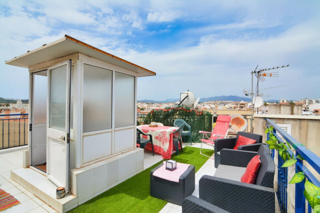 Property in Fuengirola — photo 3