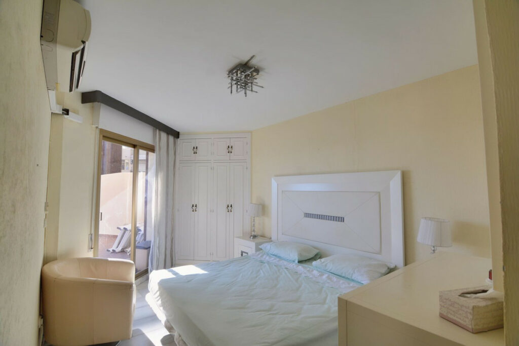 Property in Fuengirola — photo 22