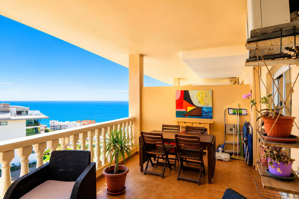 Property in Fuengirola — photo 4