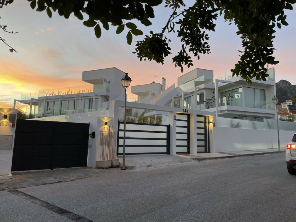 Property in Marbella — photo 1