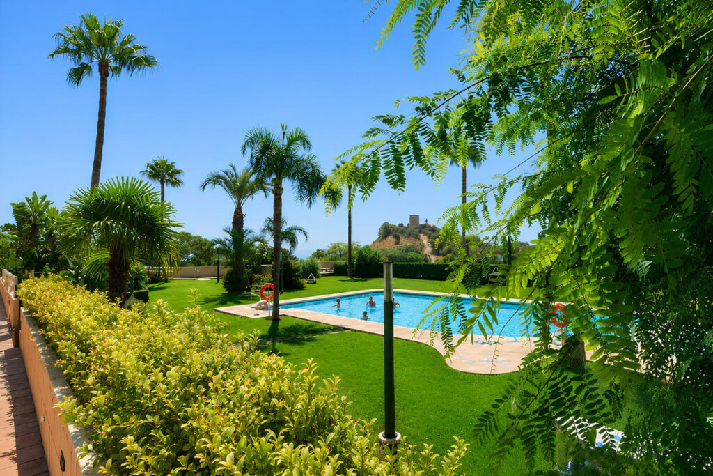 Property in Fuengirola — photo 39