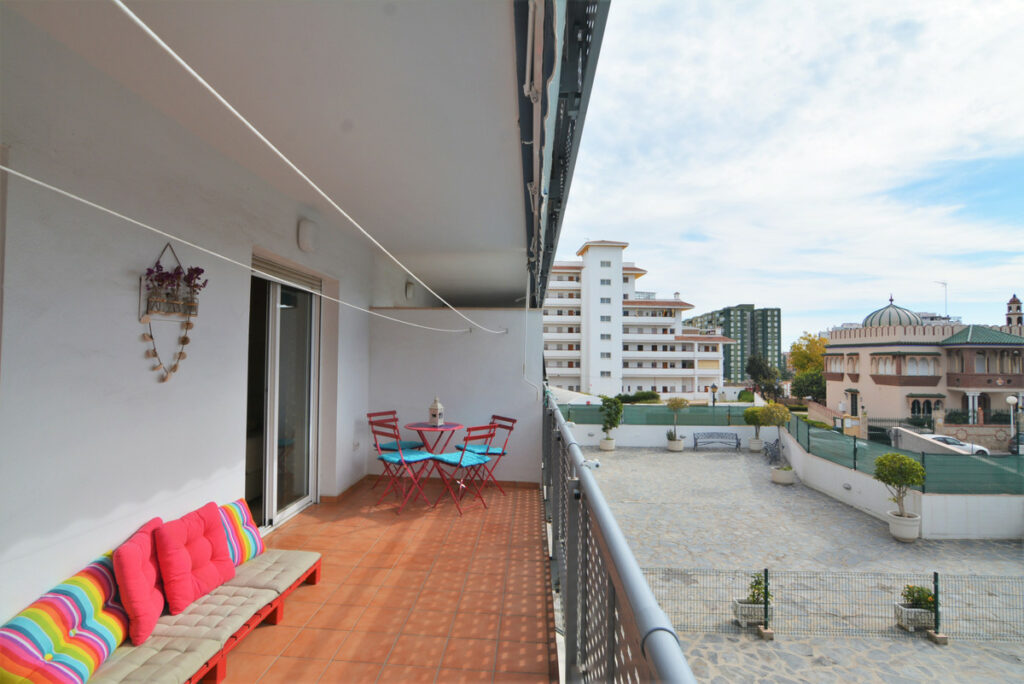Property in Los Boliches — photo 1