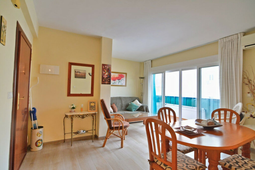 Property in Fuengirola — photo 4