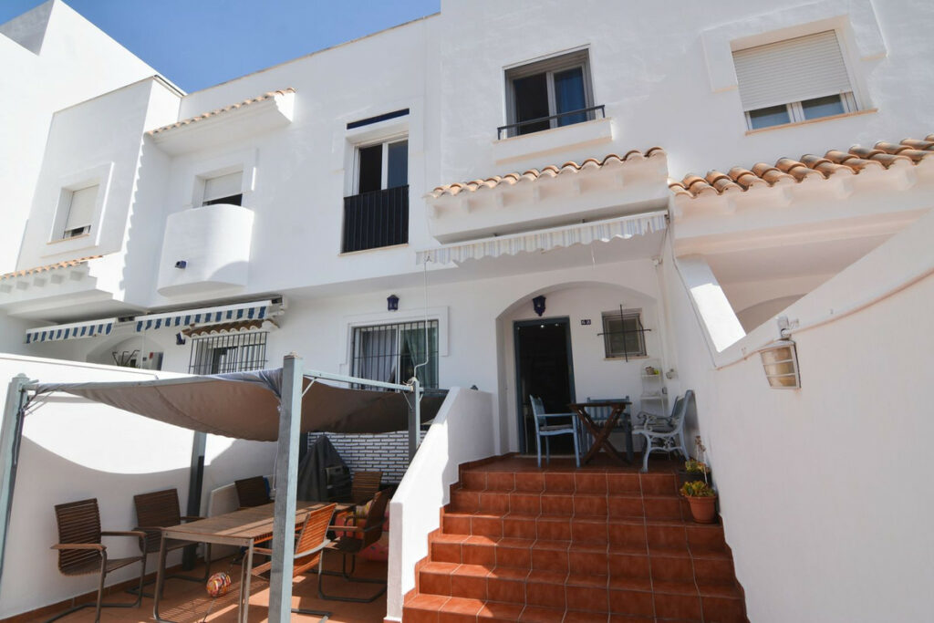 Property in Fuengirola — photo 20