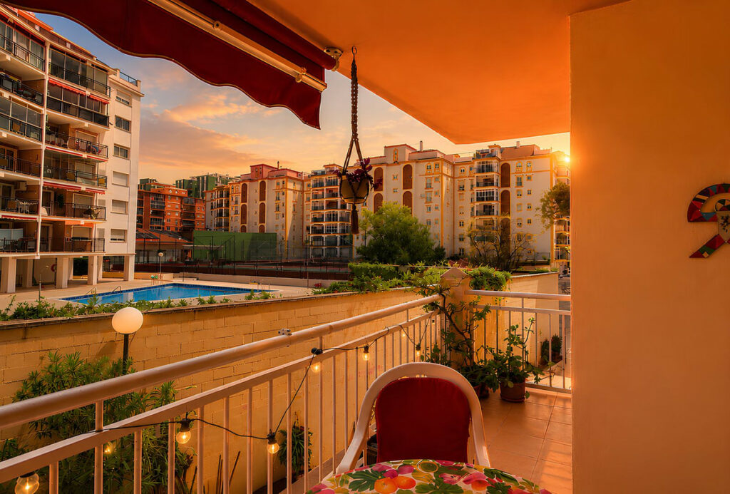 Property in Los Boliches — photo 4