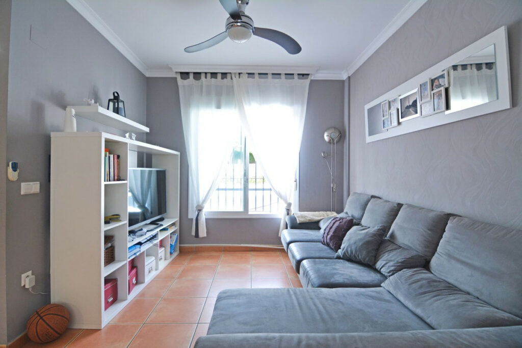 Property in Fuengirola — photo 7