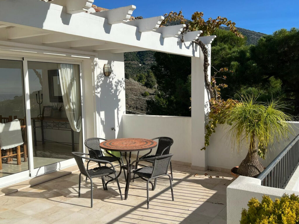 House – Detached Villa in Mijas — photo 10