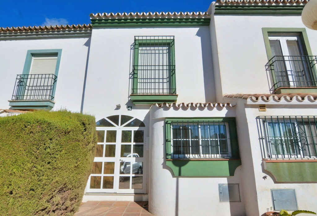 Property in Mijas Golf — photo 2