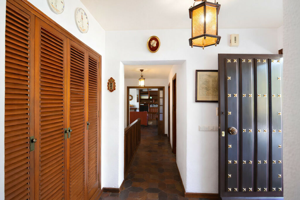 Property in Fuengirola — photo 6