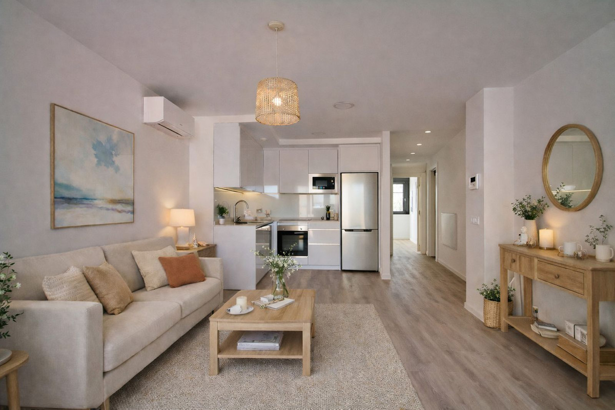 Property in Fuengirola — photo 1