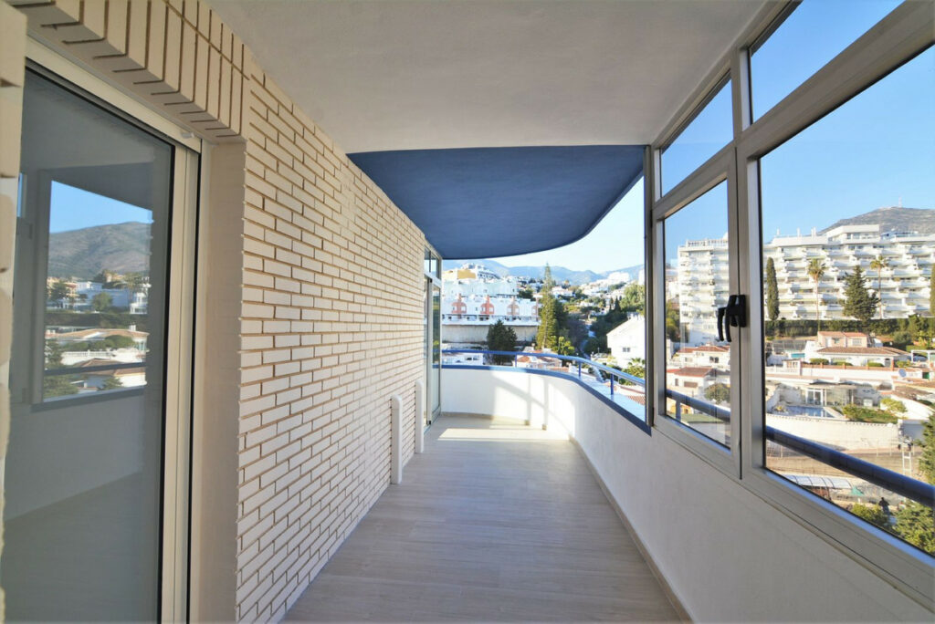 Property in Fuengirola — photo 17