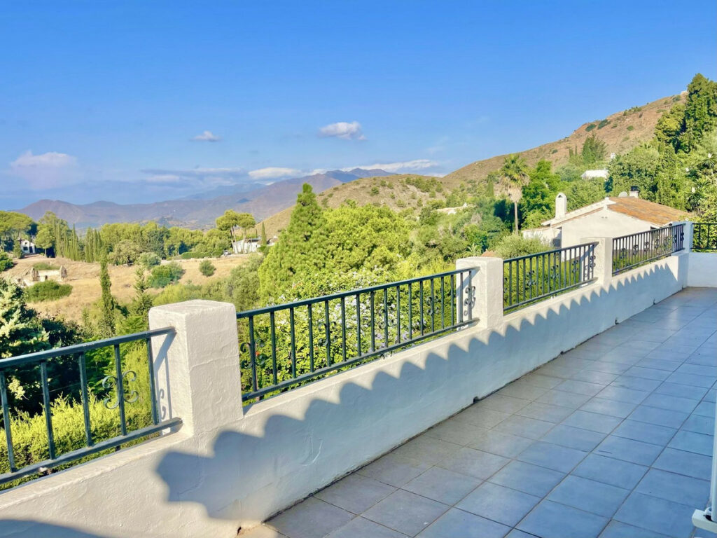 Property in Mijas — photo 13