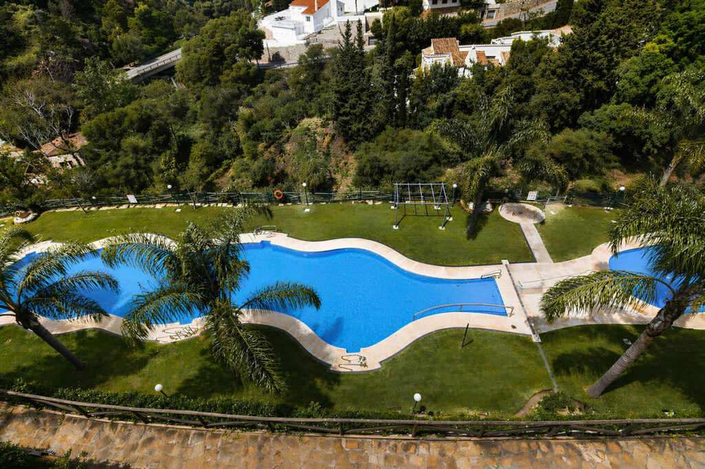 Property in Torreblanca — photo 34