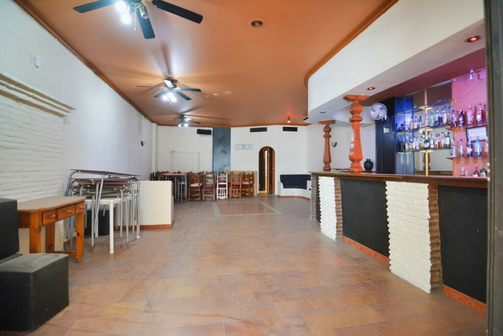 Property in Fuengirola — photo 18