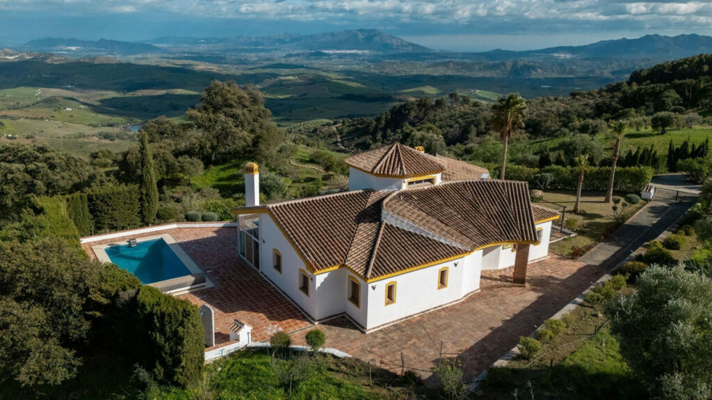 House – Finca – Cortijo in Casarabonela — photo 2
