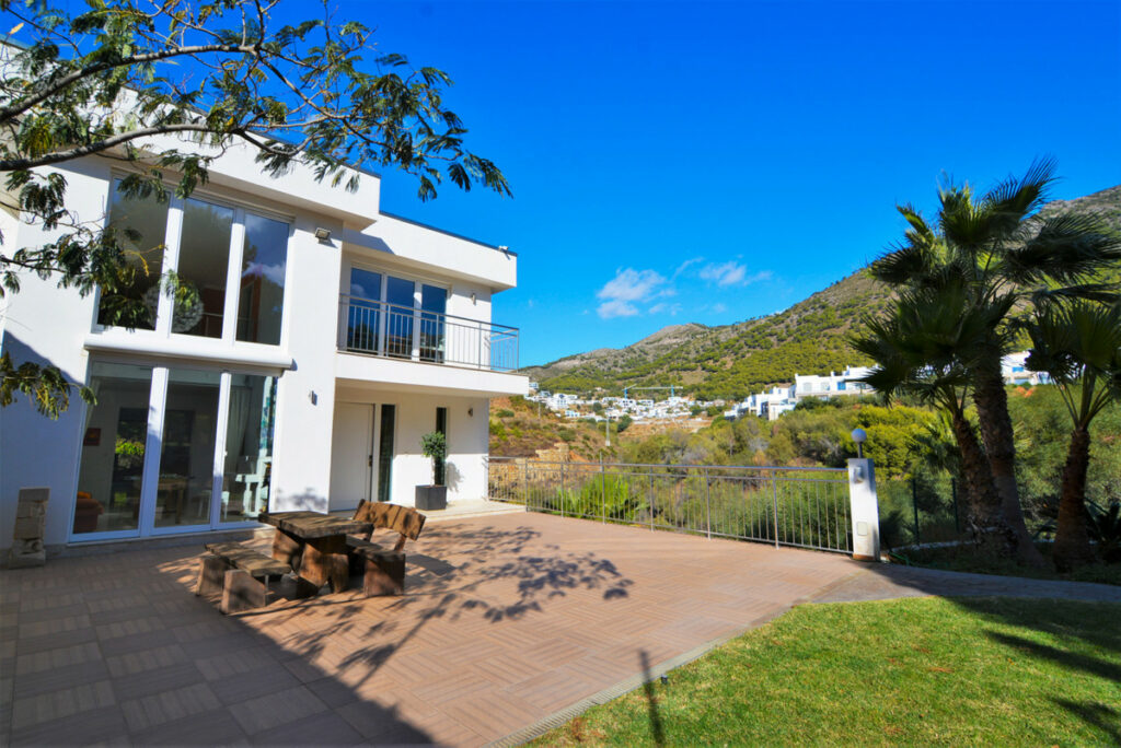 Property in Mijas — photo 3