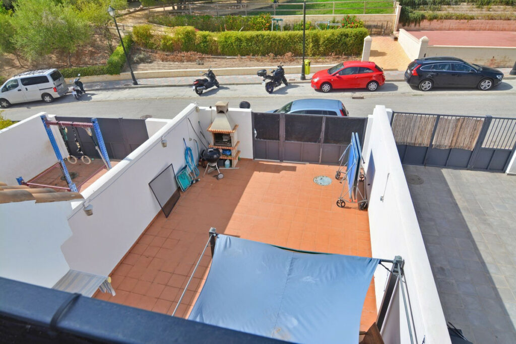 Property in Fuengirola — photo 3