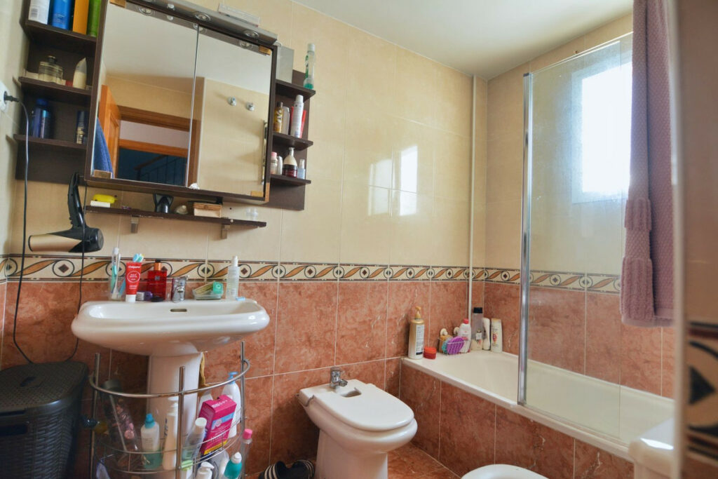 Property in Fuengirola — photo 13
